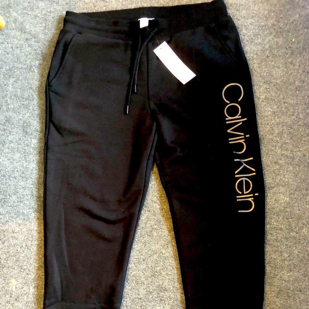 Calvin Klein men’s sweatpants size M